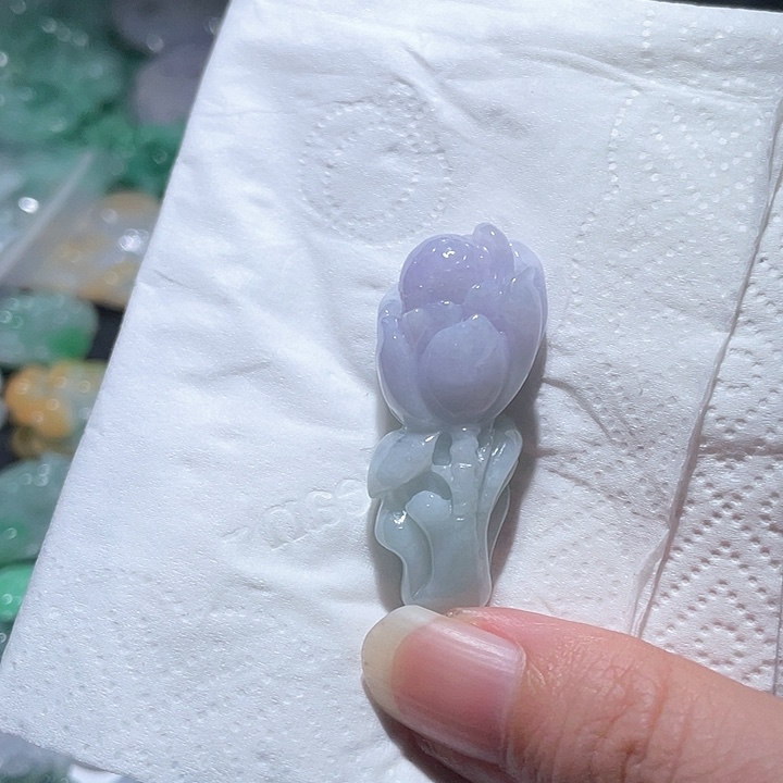 颈饰未镶嵌翡翠天