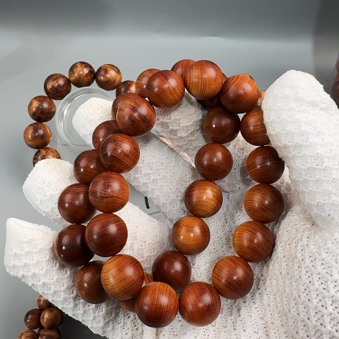 叶***秋柏木（崖柏）手串/手链焦黄粉1.5高红油