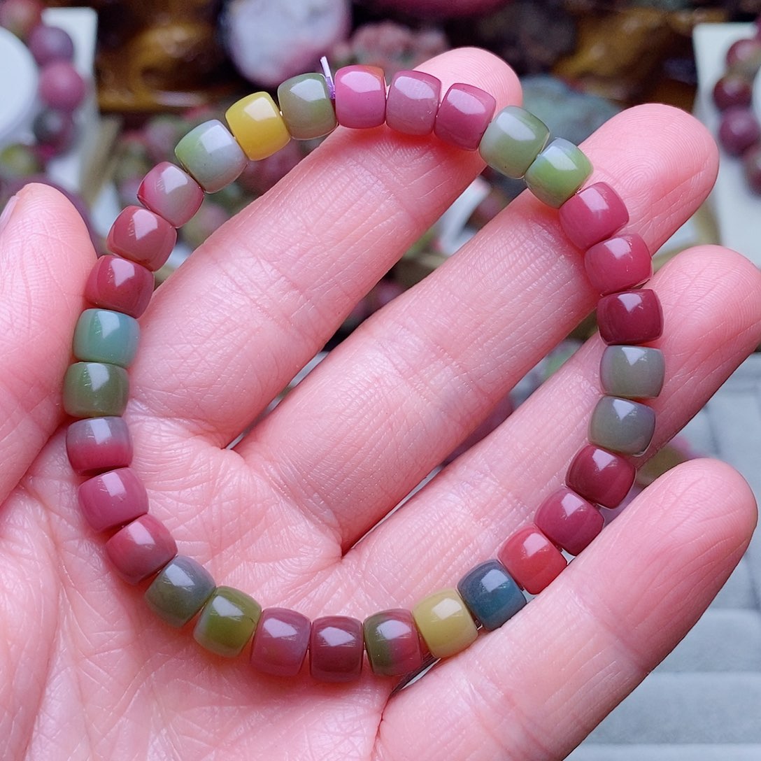 未镶嵌玛瑙/玉髓珠宝奇石迷***妈盐源玛瑙定制