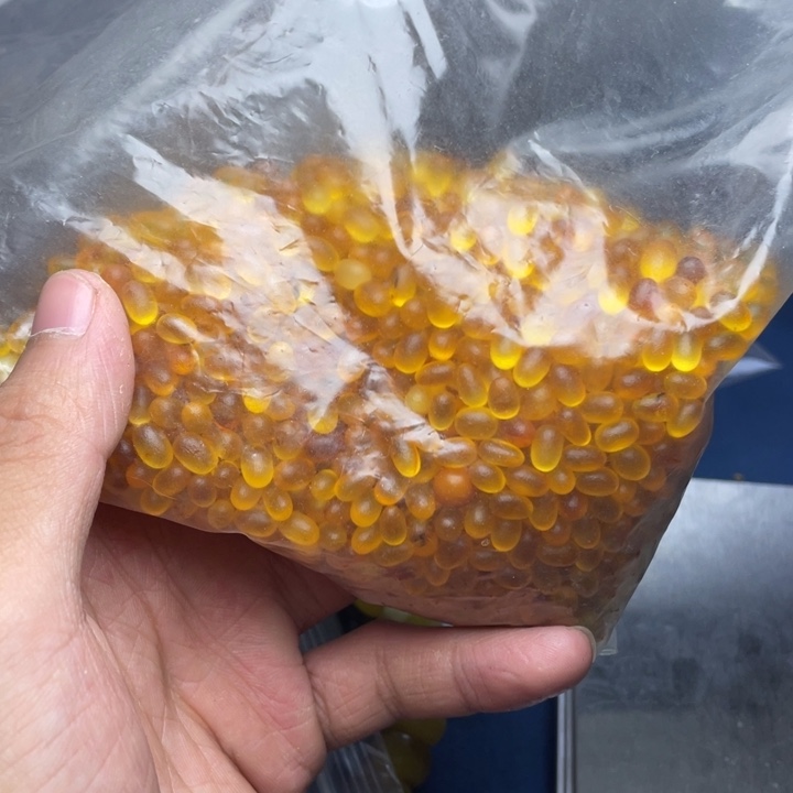 未镶嵌琥珀珠宝奇石怀****杰