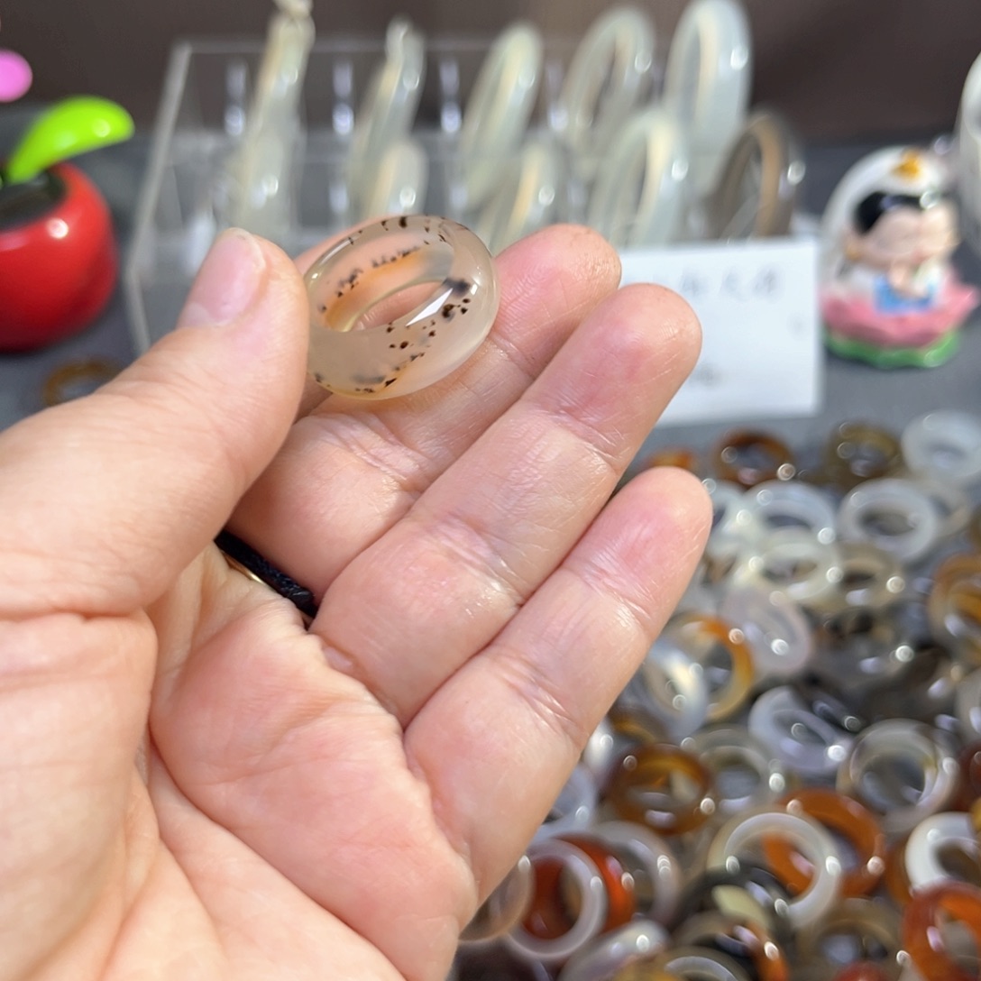 合金戒指玛瑙/玉髓五**五