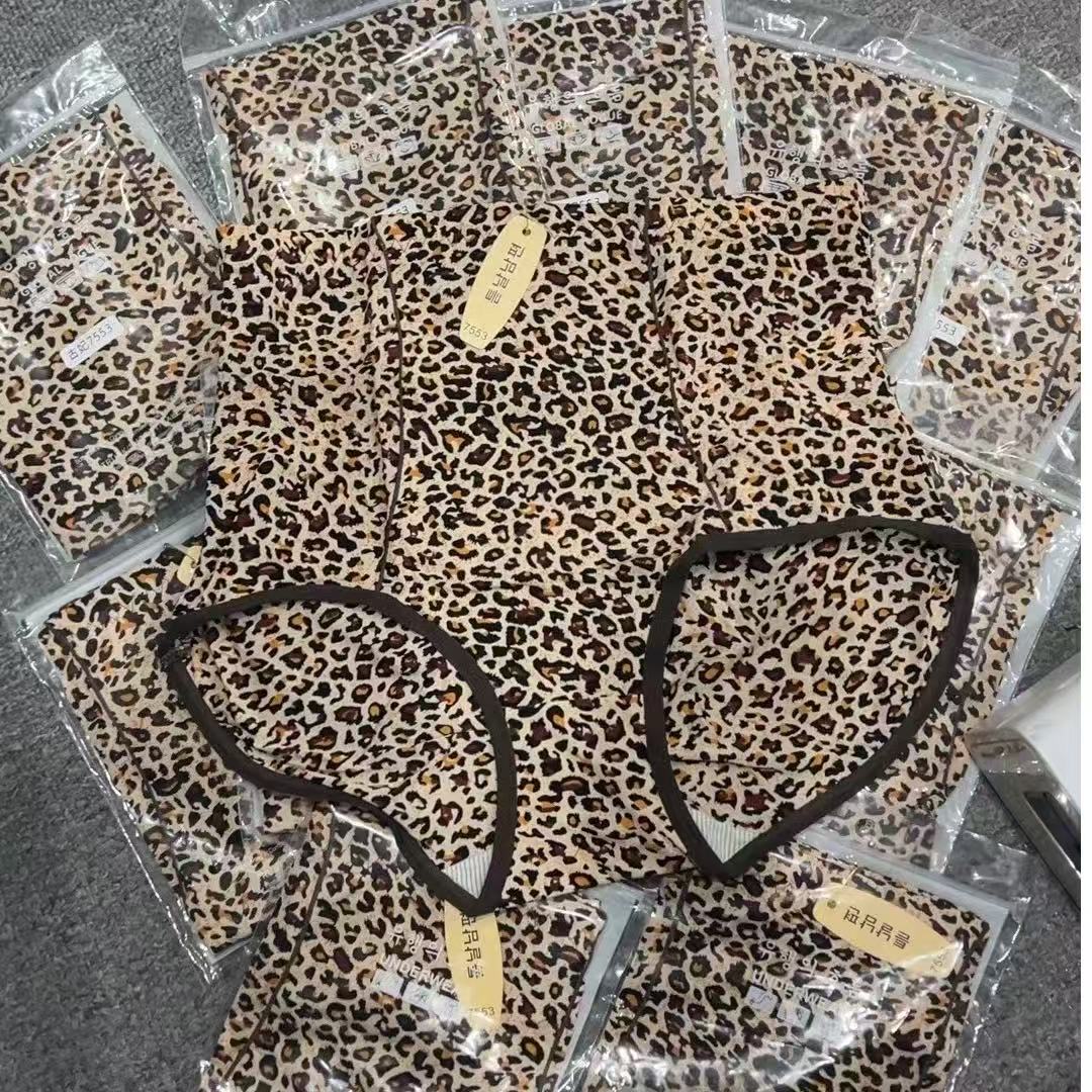 美红推荐    高腰豹纹舒适柔软打底裤