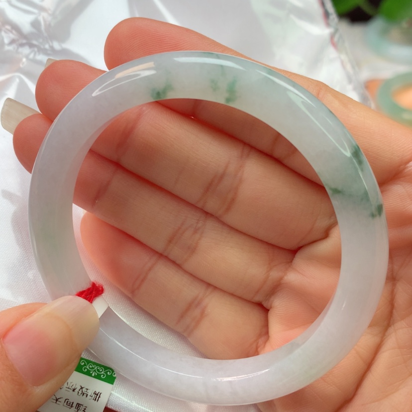 【闪购商品】翡翠手镯未镶嵌天然翡翠手镯