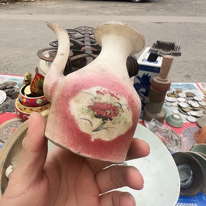小****铜铁合金类陶瓷工艺品