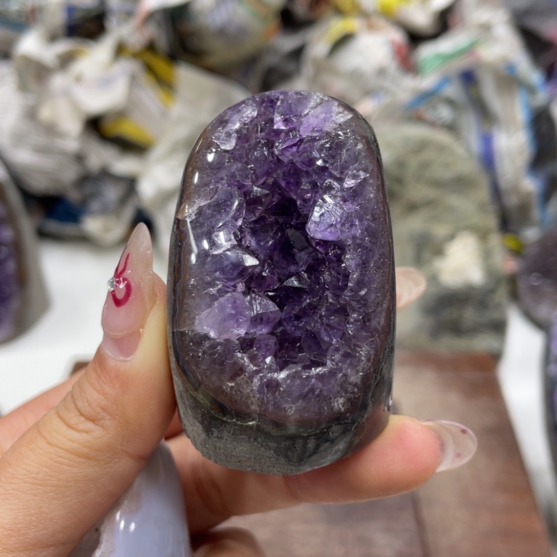 紫晶大型摆件（非配饰）未镶嵌