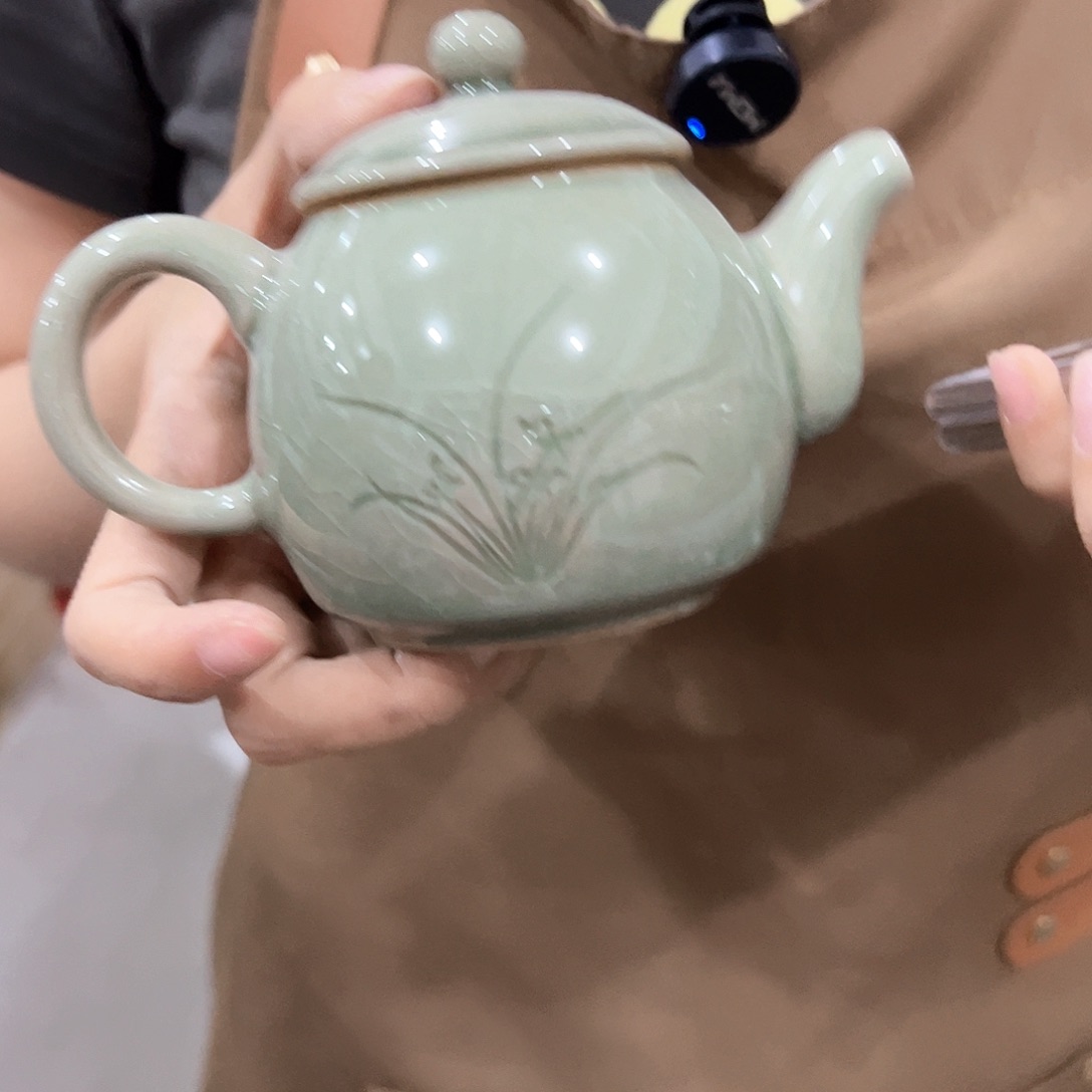 云间青瓷龙泉青瓷
