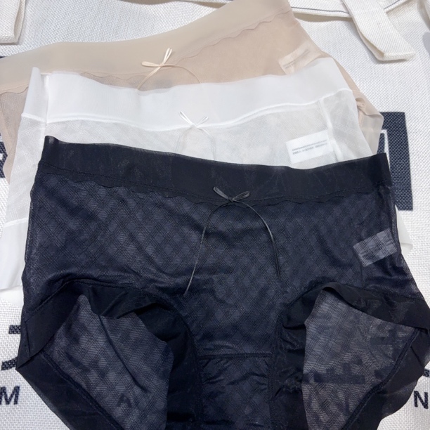 冰丝薄纱速干纯欲少女三角格子提花内裤