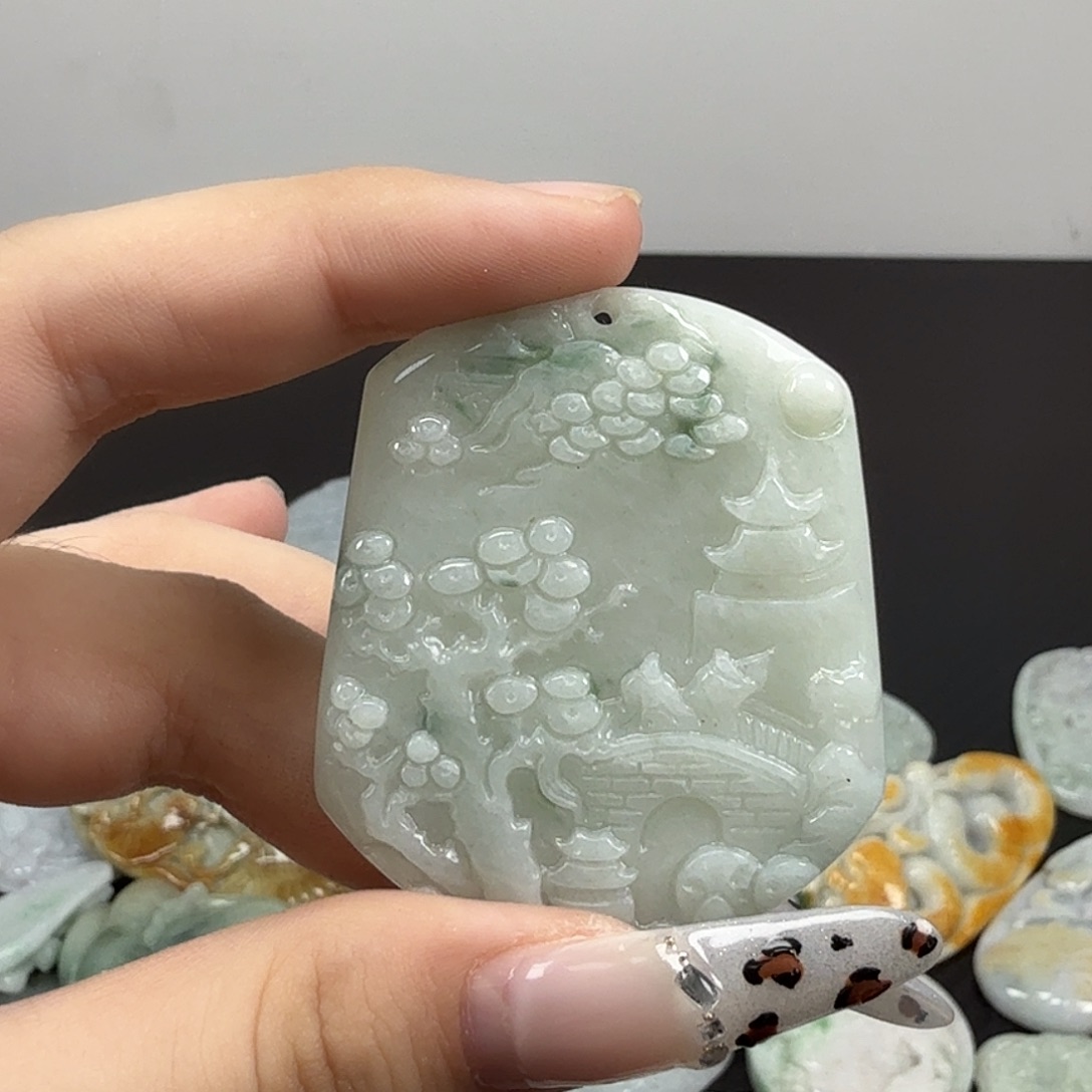 翡翠未镶嵌耳饰翡翠