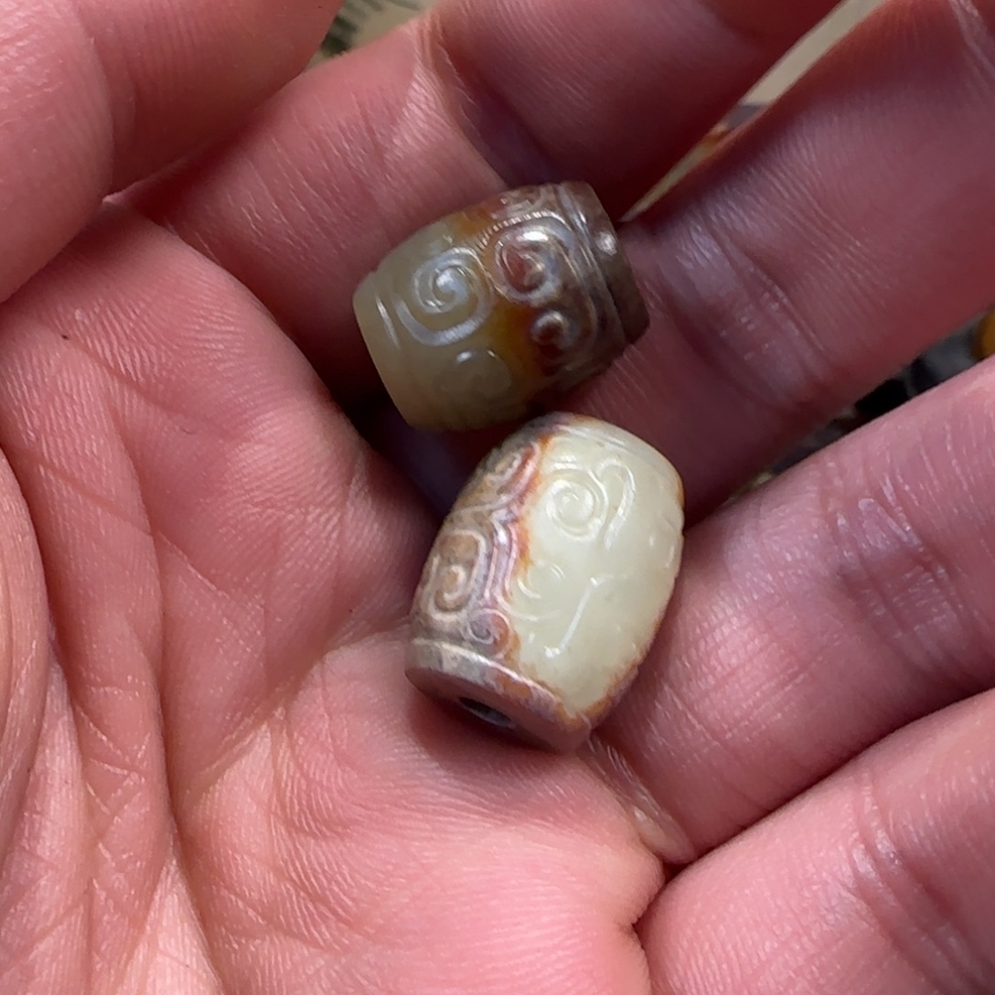 搬***哥和田玉（糖玉）未镶嵌挂件