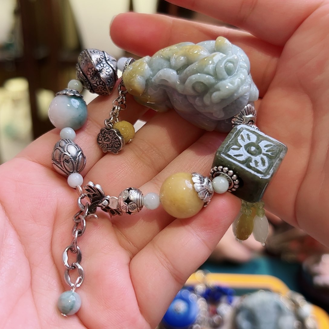 翡翠手链未镶嵌古风