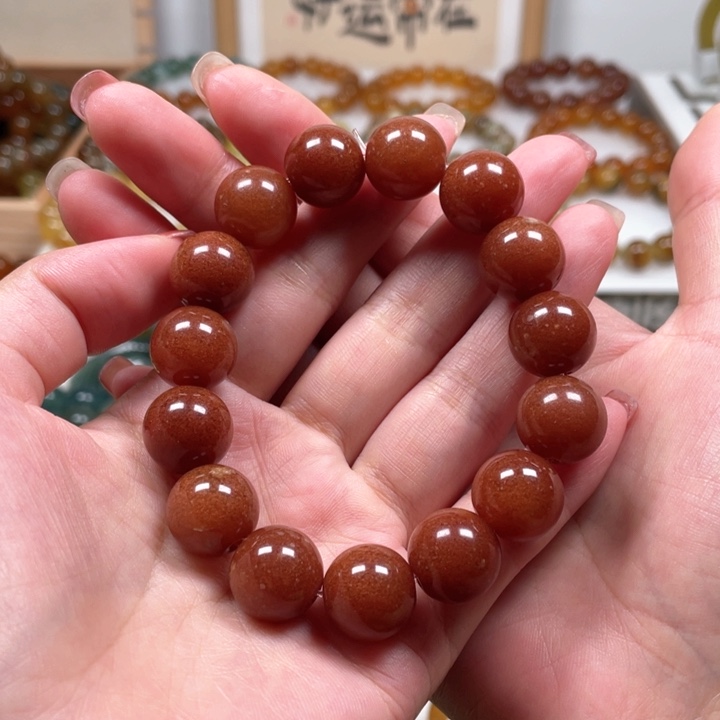 未镶嵌蛇纹石玉手链红*