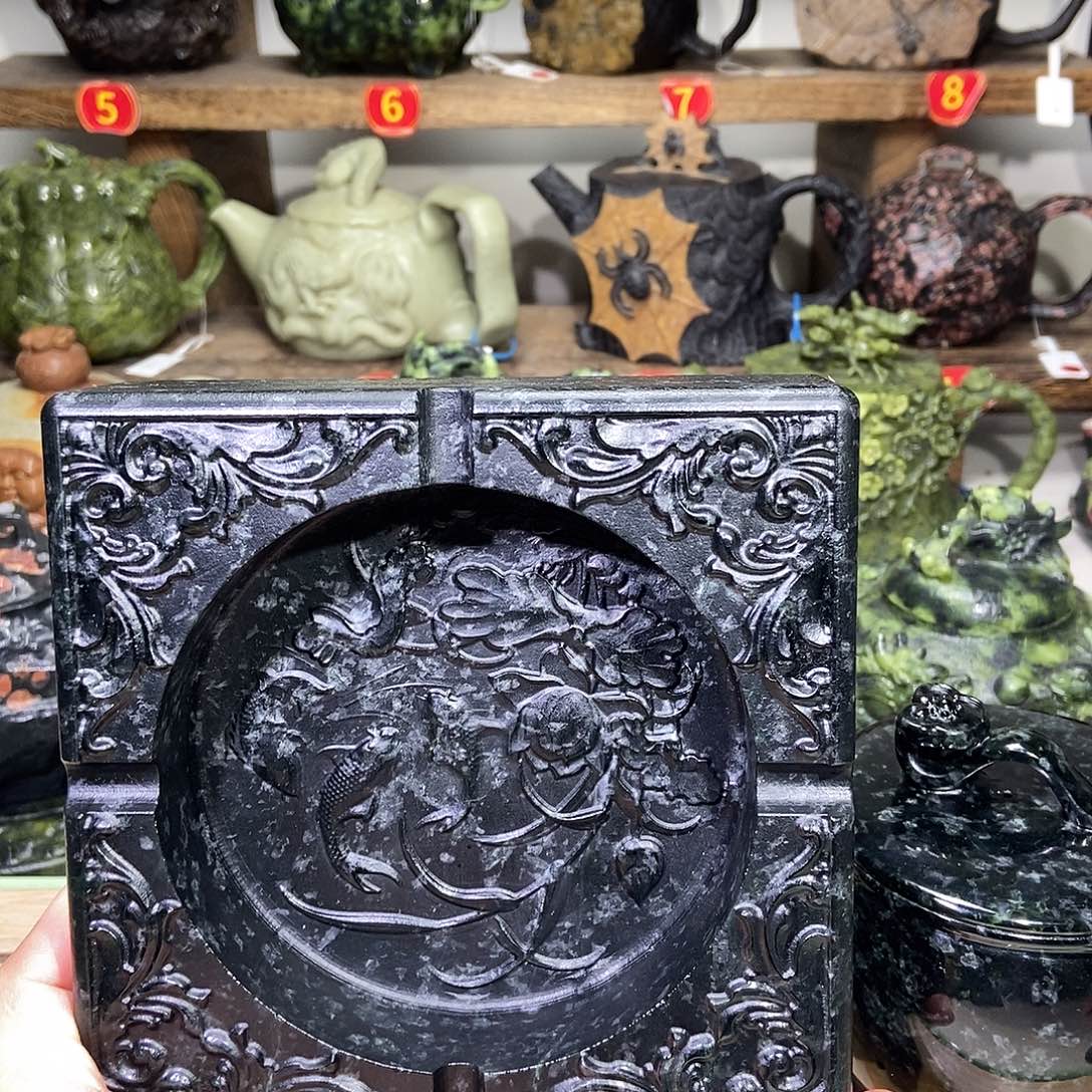 石材蛇纹石玉藏玉烟灰缸