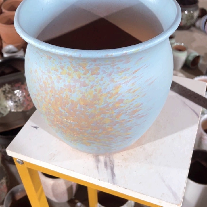 紫砂花盆口径22高度23一只正品