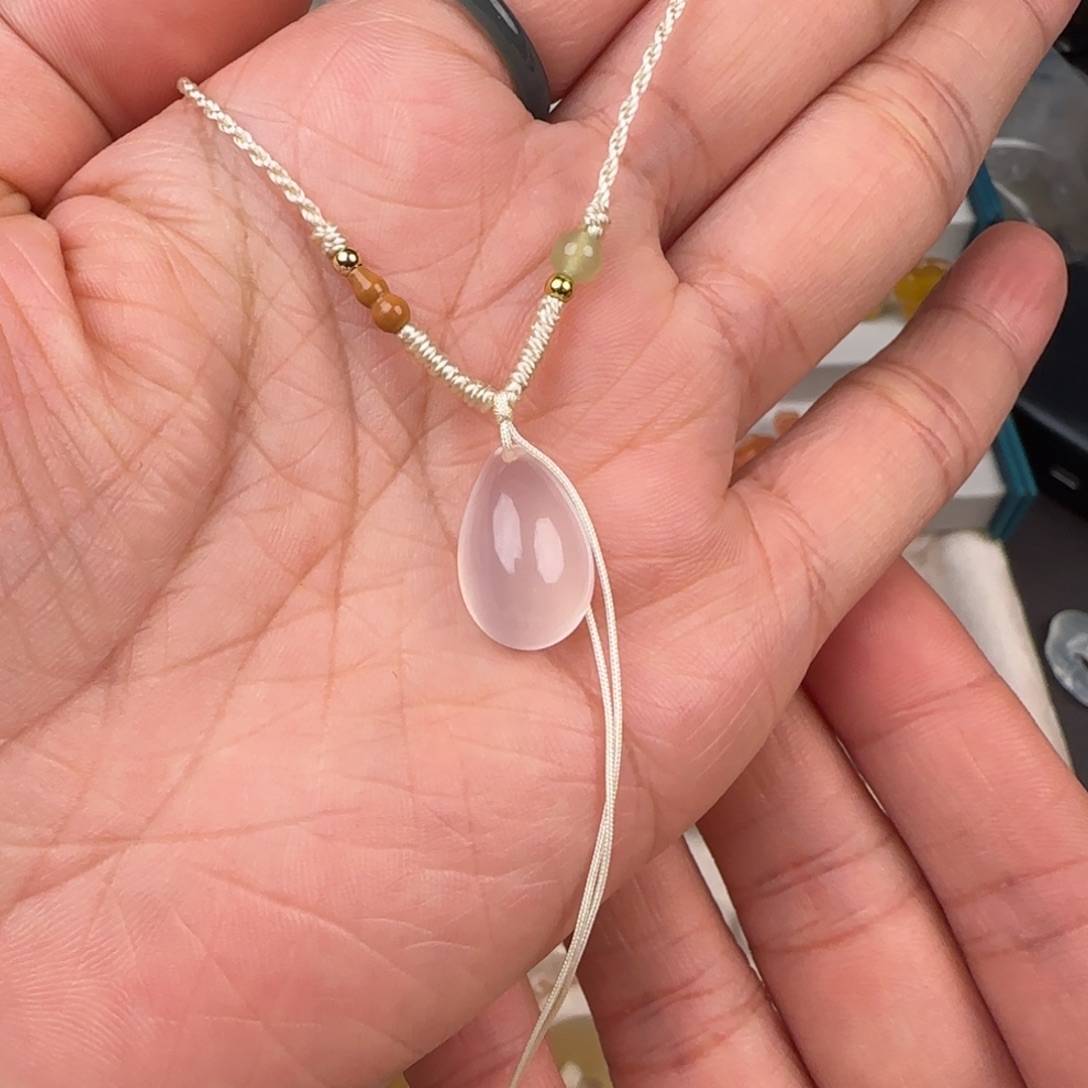 困***魚玛瑙/玉髓未镶嵌颈饰