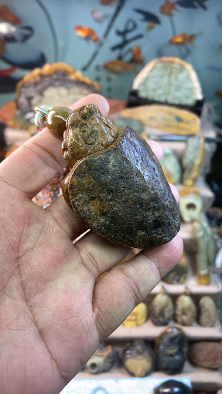 岫岩河磨玉龙龟手把件