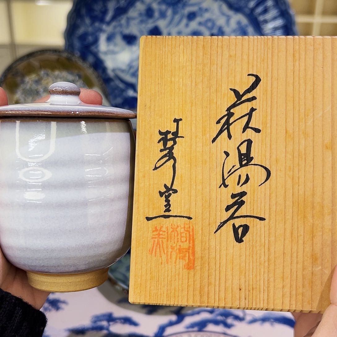 咖啡杯和茶杯是我们每人用