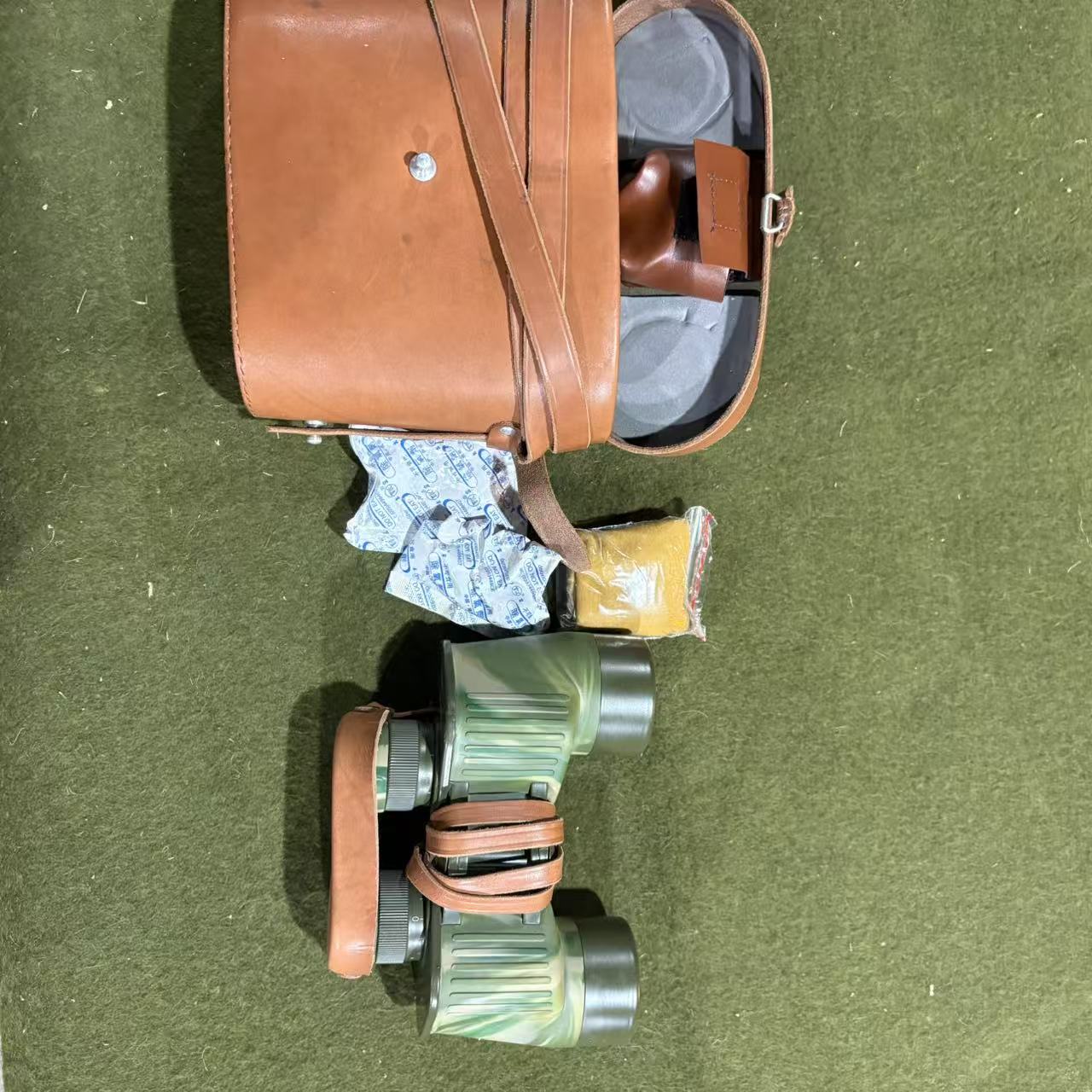 库存新95式双筒望远镜高清防水测距