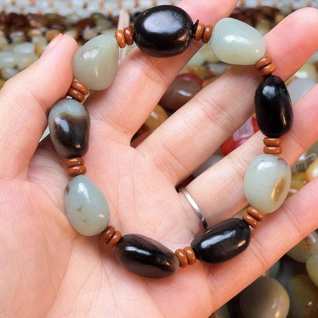 手链未镶嵌和田玉