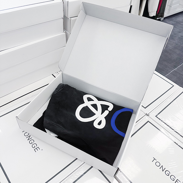 X18 高级感轻奢短袖 圆领短袖T恤【5186】