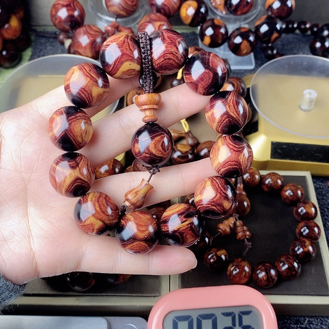 黄花梨/降香黄檀秋*