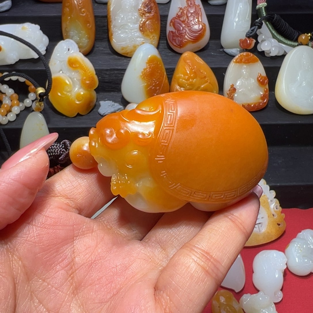 和田玉挂件未镶嵌?**?