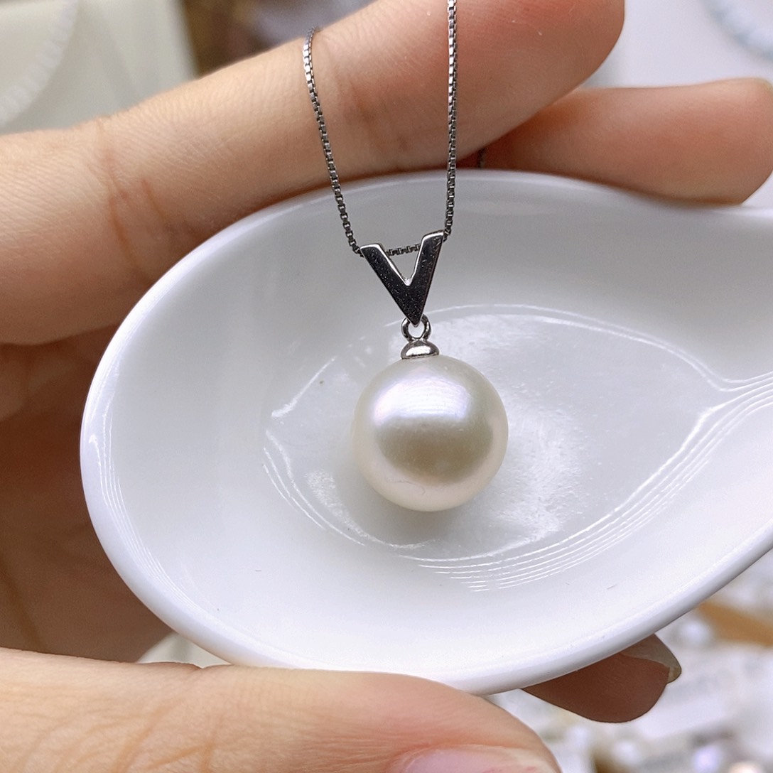 淡水珍珠银S925镶嵌吊坠(赠链)