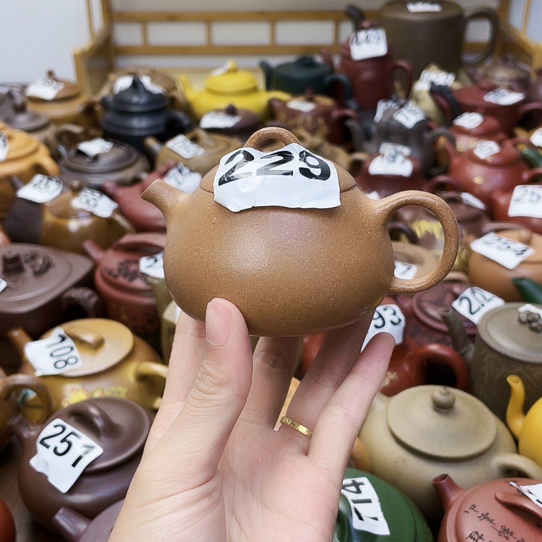 自***心紫砂茶壶紫砂微瑕