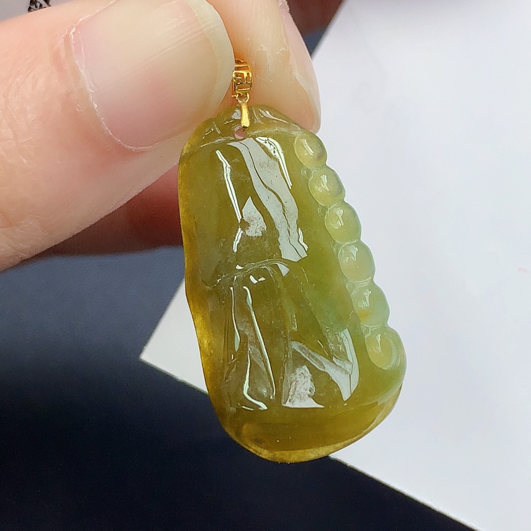 颈饰18K金镶嵌翡翠