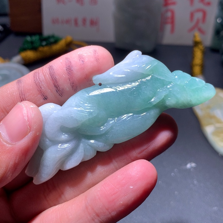 翡翠未镶嵌颈饰保真天然a货翡翠