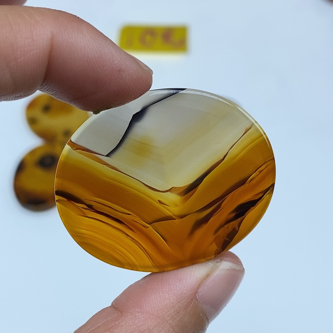 剑***雨玛瑙/玉髓未镶嵌珠宝半成品