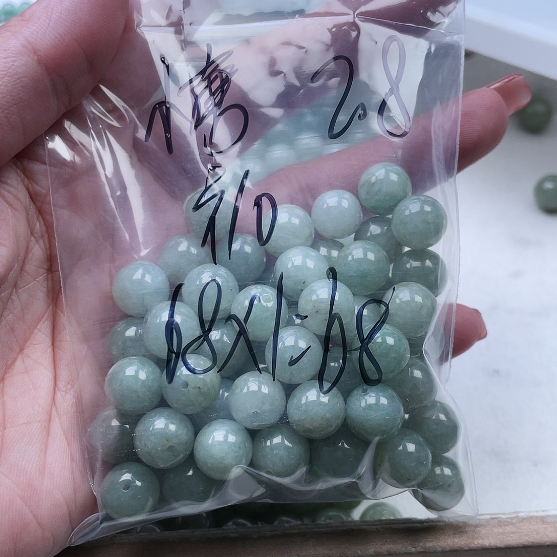 翡翠手链未镶嵌䒕**䔅