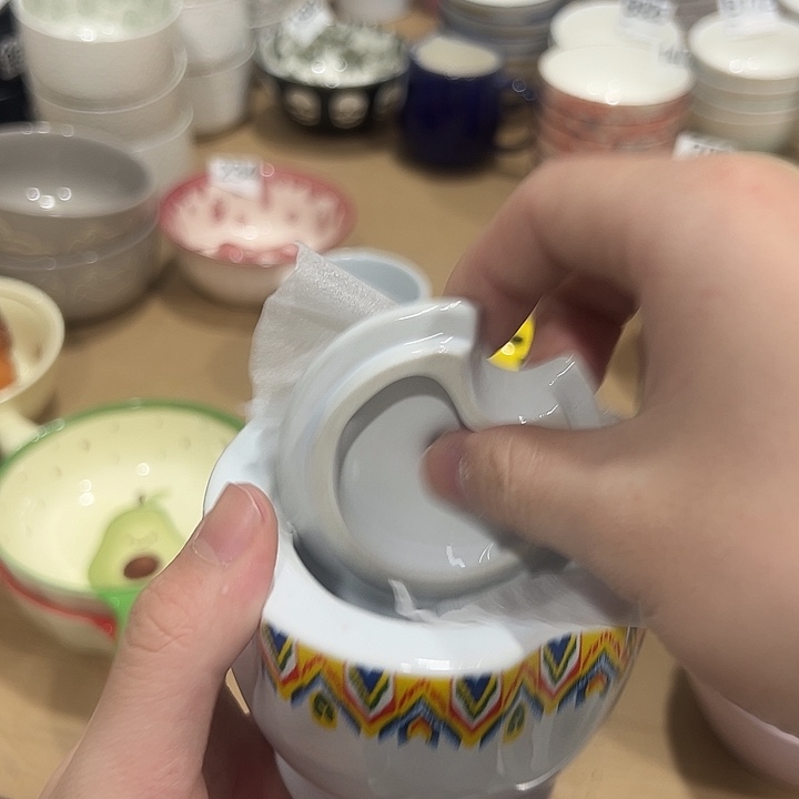 瓷陶瓷微微的颤动