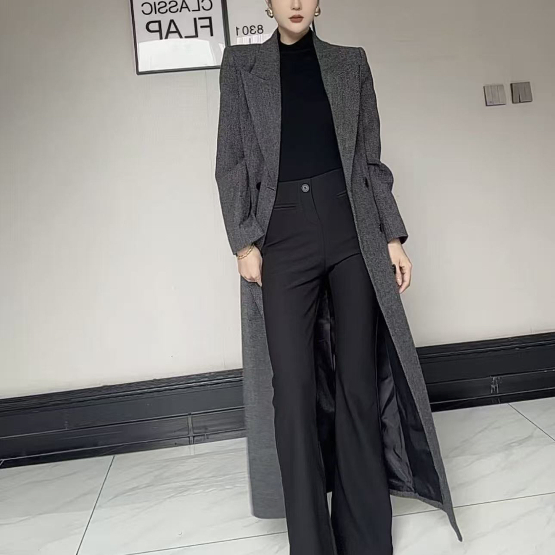 秋冬高级感正肩显瘦超长款收腰设计感大衣