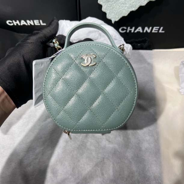 99新 Chanel/香奈儿 豆沙绿荔枝牛手柄小圆饼