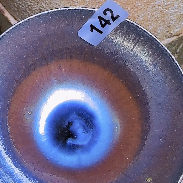 茶盏一直是在做题还是