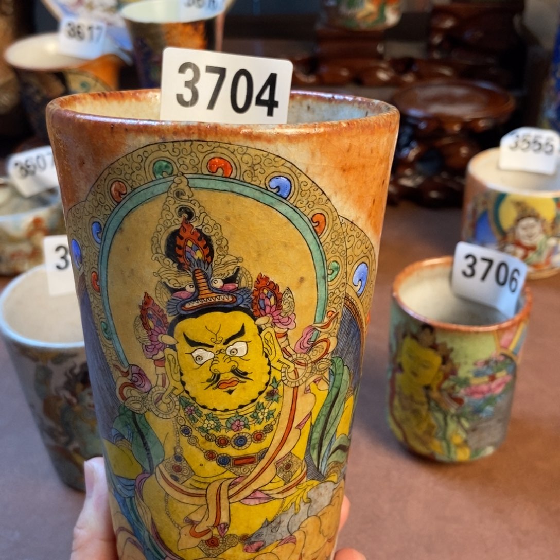 凌***景德镇手工制作陶瓷福利品3704