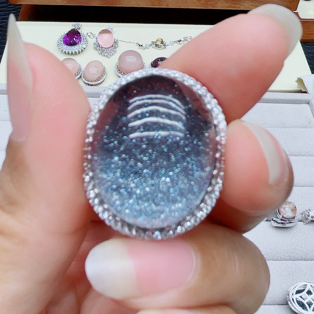 磨合银S925镶嵌水晶洁****?磨合