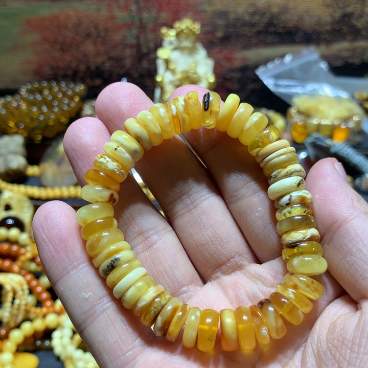 琥珀未镶嵌珠宝奇石