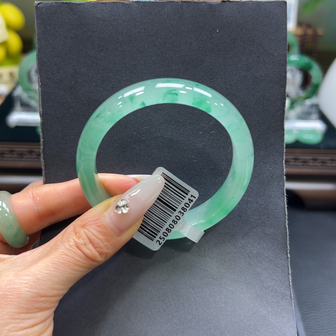 石英质玉（非洲翠）未镶嵌手镯54-55