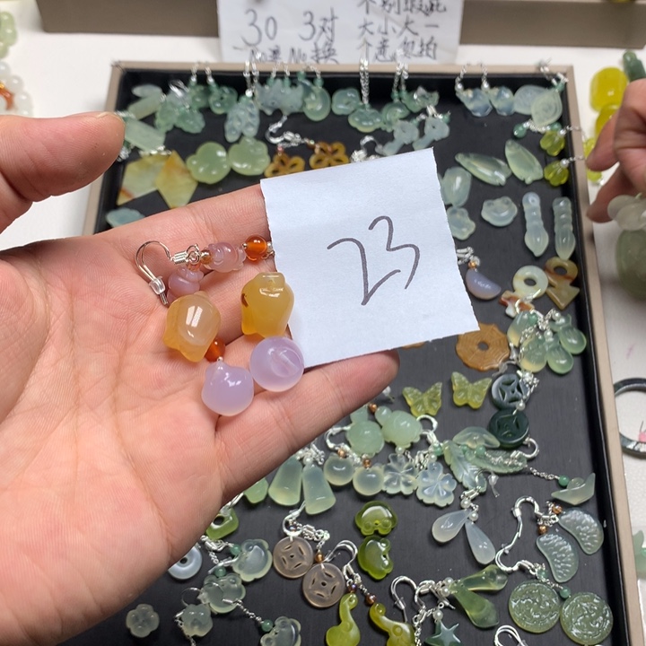 R***〜蛇纹石玉合金耳钉