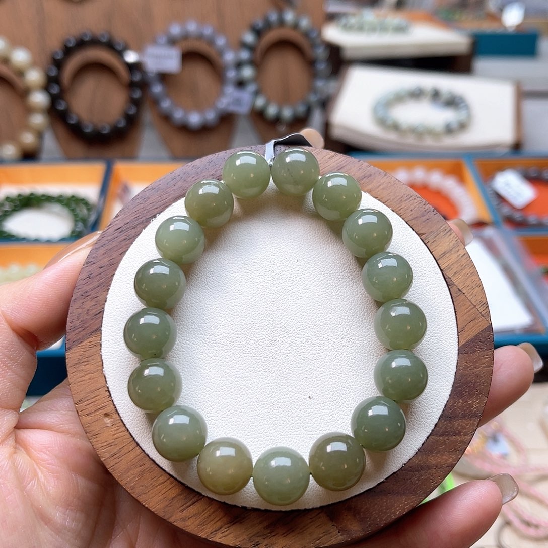 和田玉未镶嵌手串A23卡11