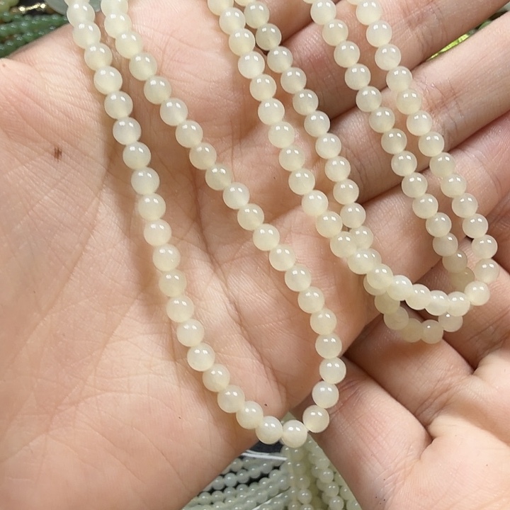 和田玉未镶嵌手链暖白4+mm大漏不退换