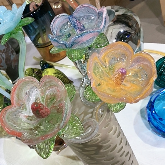 无铅玻璃高度45厘米夜光虞美人琉璃花