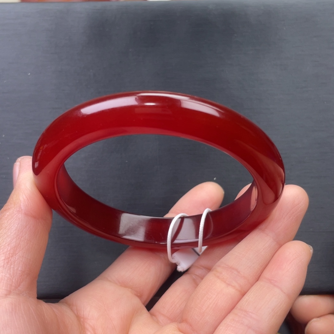 玛瑙/玉髓未镶嵌手镯65圈