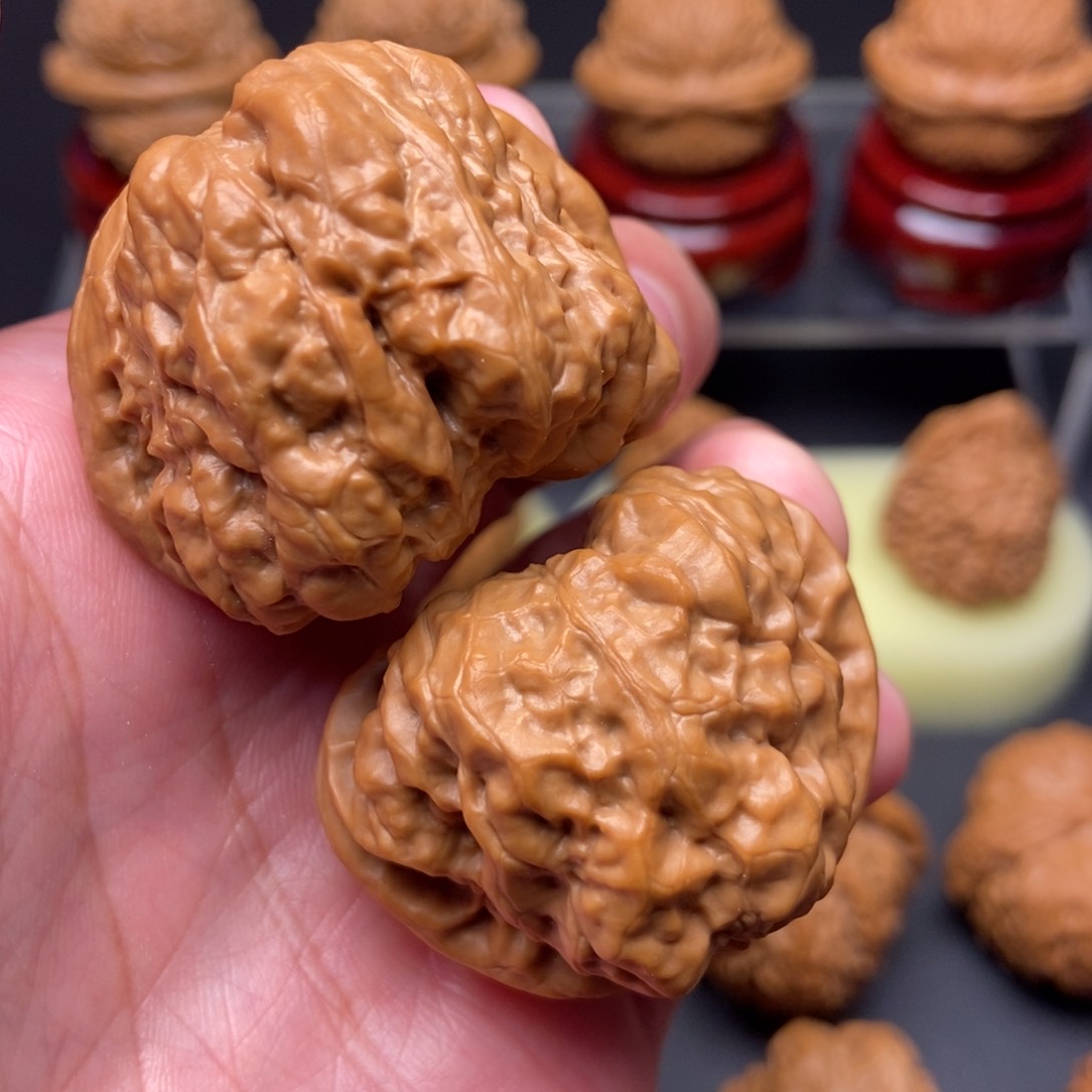 文玩核桃吊坠练手对蛙蛙