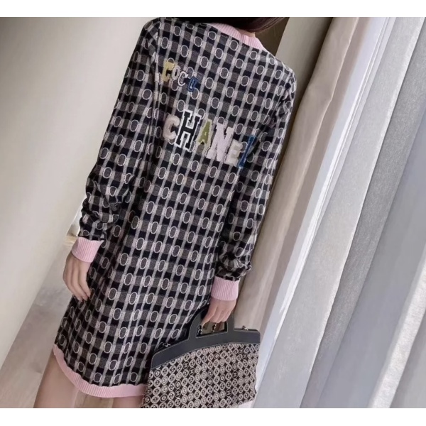 【1件8折】妃鱼/香奈儿/山羊绒/连衣裙/95新/z零二零三