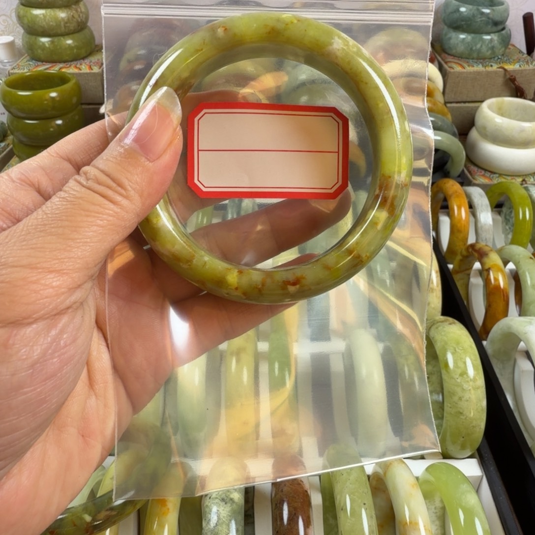 风***铃蛇纹石玉未镶嵌手镯