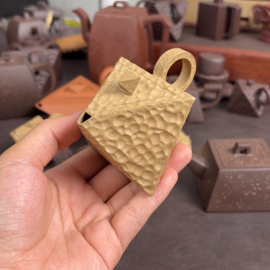 风***穗茶壶紫砂全手工八方玲珑锤纹段泥120c