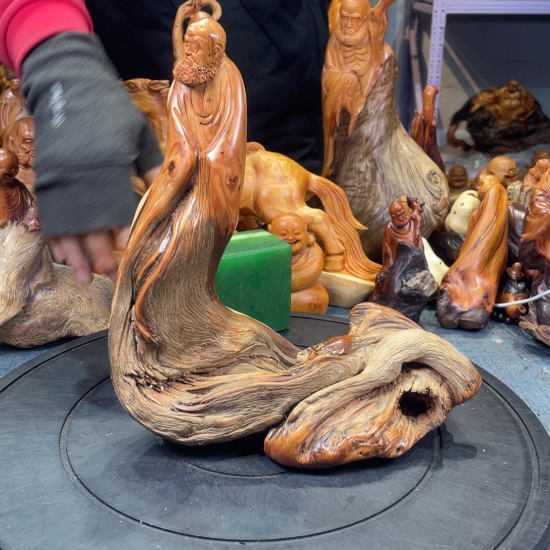 柏木（崖柏）。。。。。。