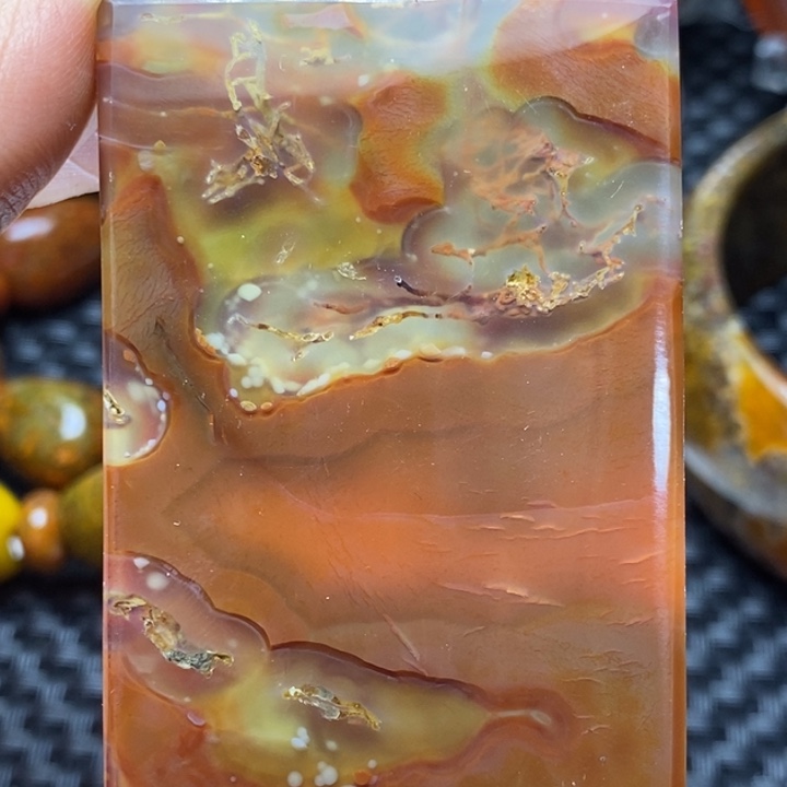 玛瑙/玉髓颈饰未镶嵌